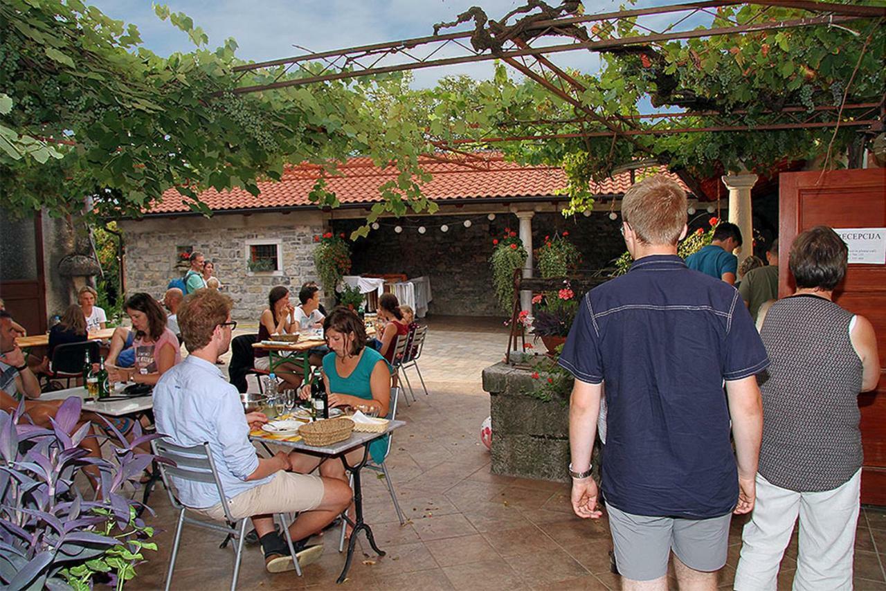 Вилла Tourist Farm Dujceva Domacija Vremski Britof Экстерьер фото